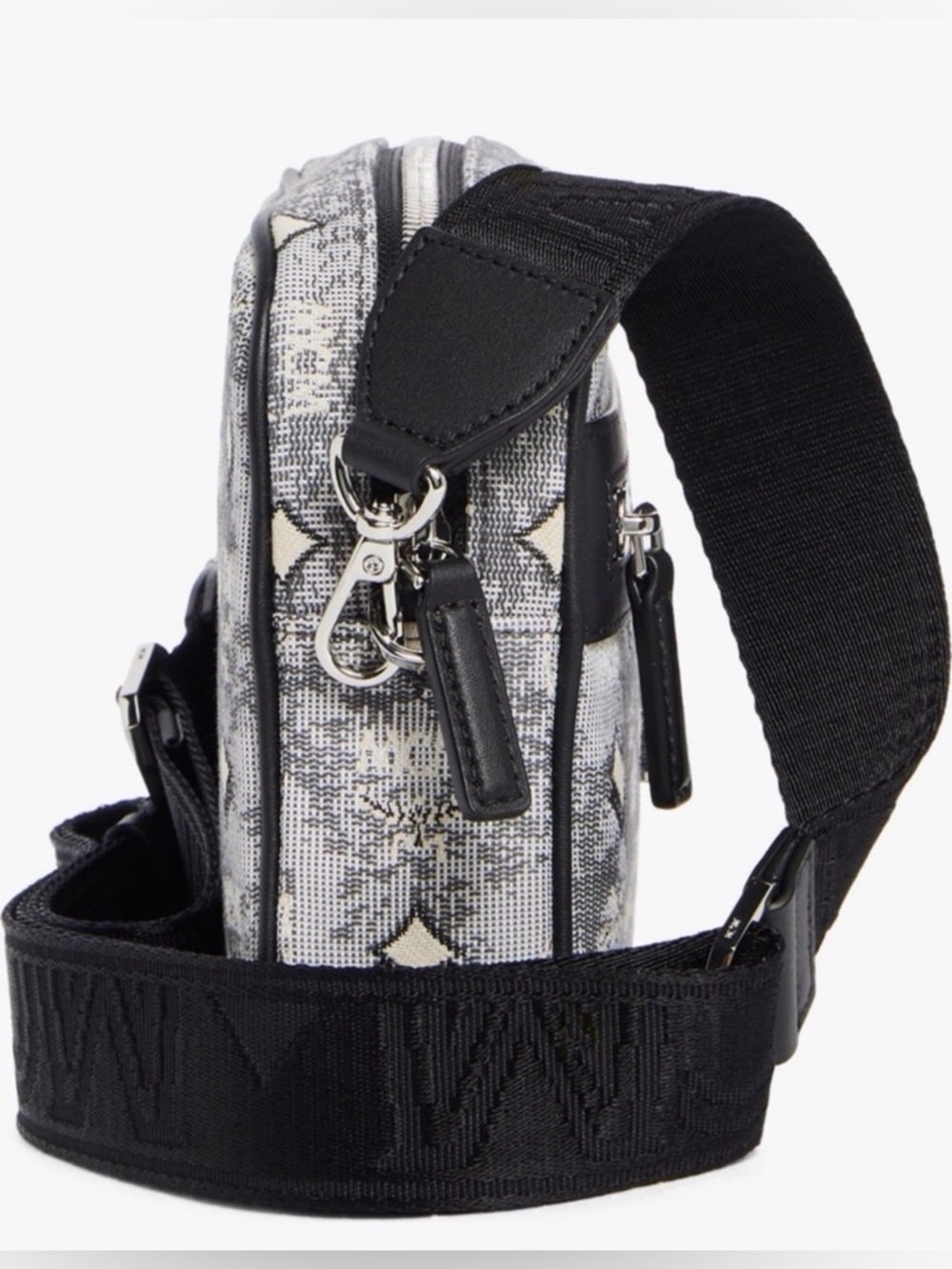 MCM Aren Messenger Bag - Picture 4 of 6